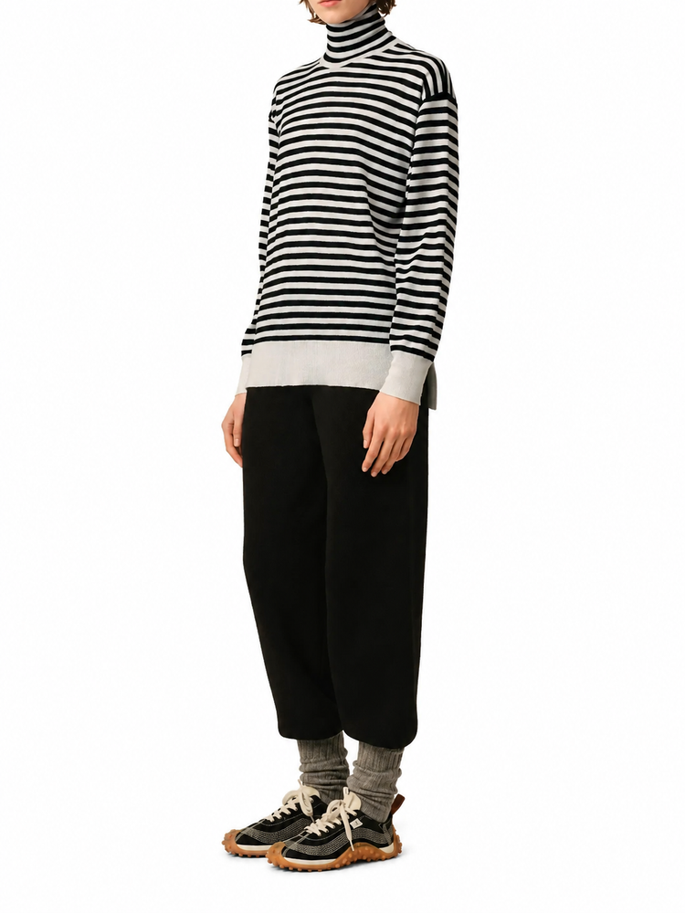 STRIPED TURTLE NECK SWEATER WITH BLACK AMI DE COEUR