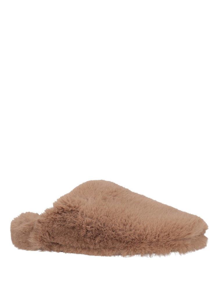 Furry indoor slippers