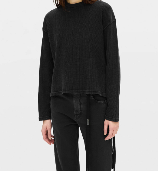 NIKITA RELAX FIT BOXY T-SHIRT WITH "THE VELVET EVE