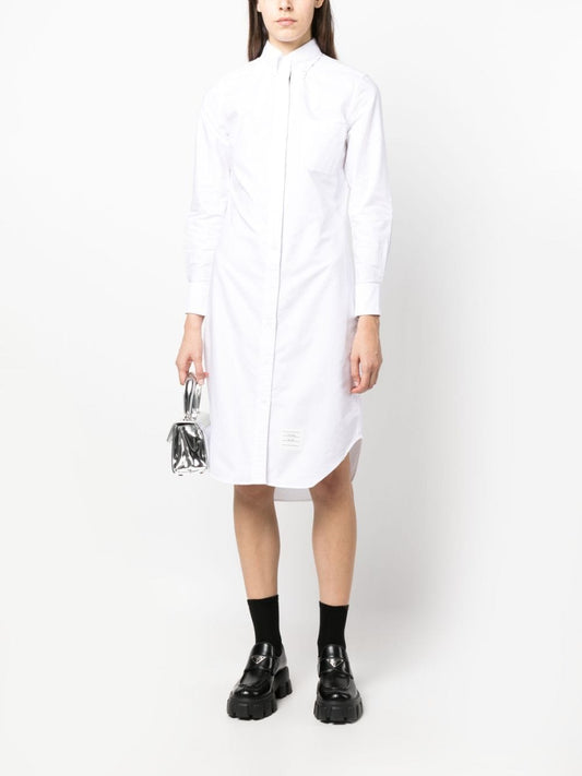 KNEE LENGTH POINT COLLAR SHIRTDRESS W/RWB GROSGRAIN PLACKET IN OXFORD