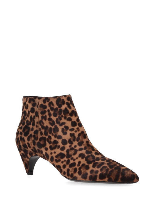pointed leopard cavallino boots