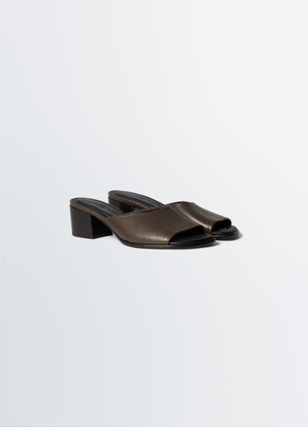 SQUARE HEELED MULES 55