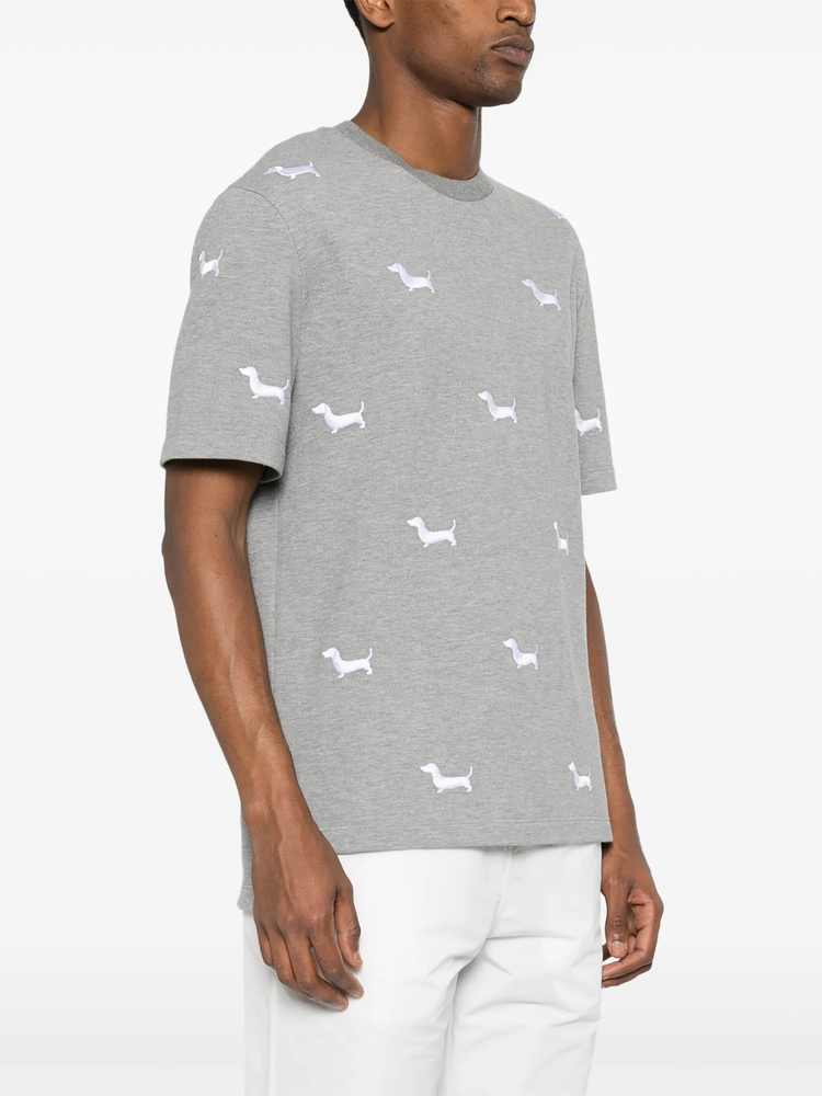 dog-embroidery T-shirt