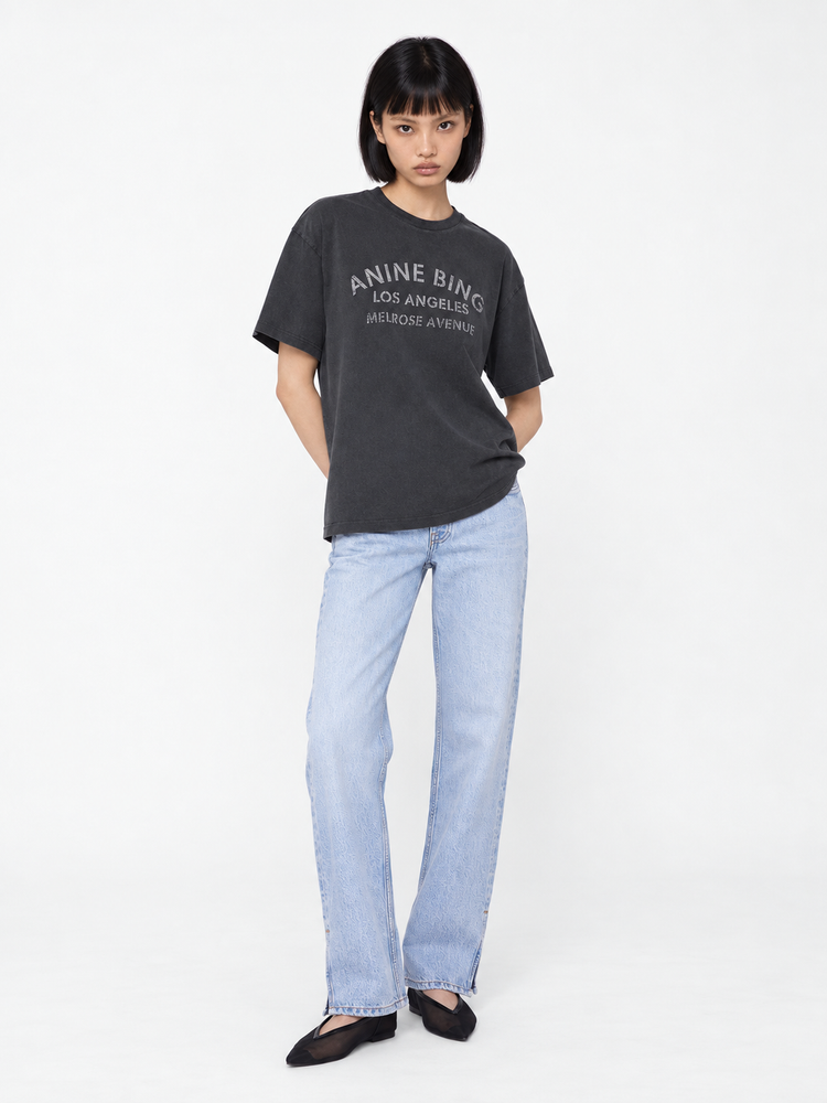 CADE TEE MELROSE STENCIL - WASHED BLACK