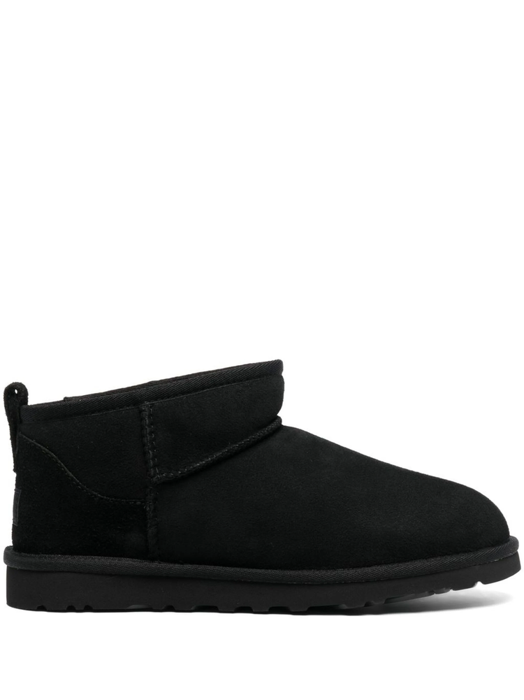 Classic Ultra Mini suede boots