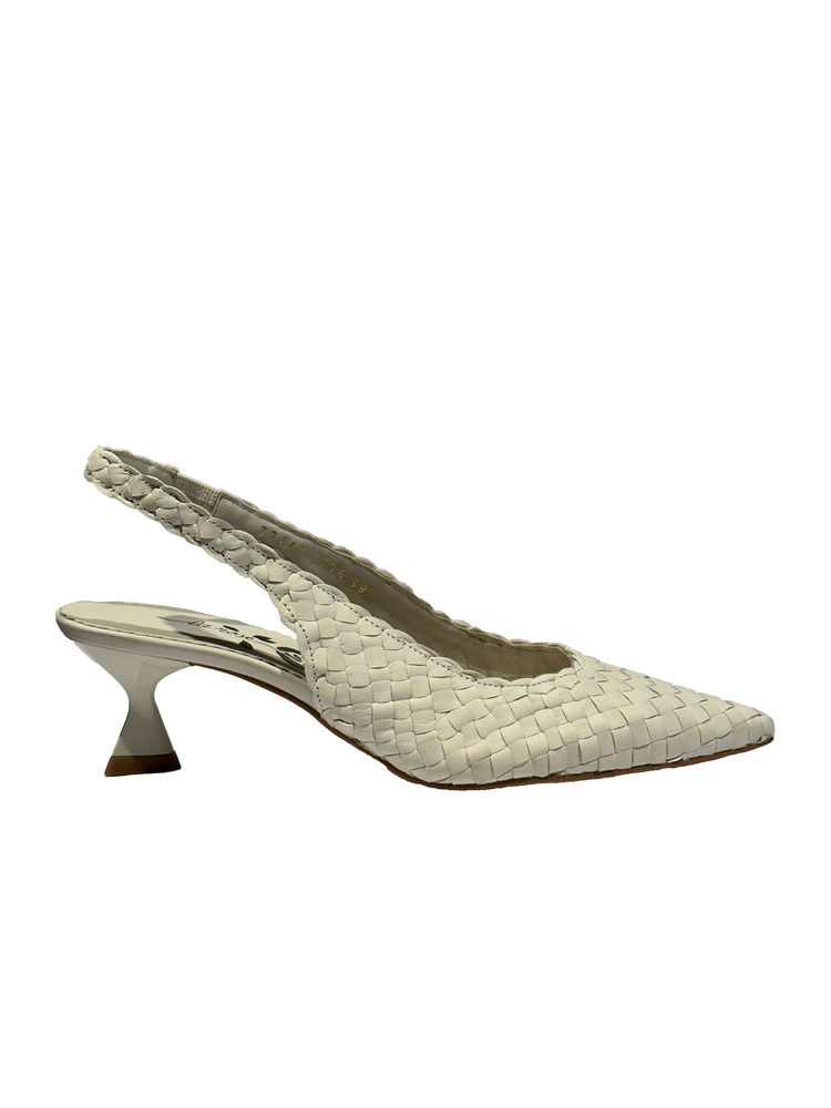 Carol pointed slingback
