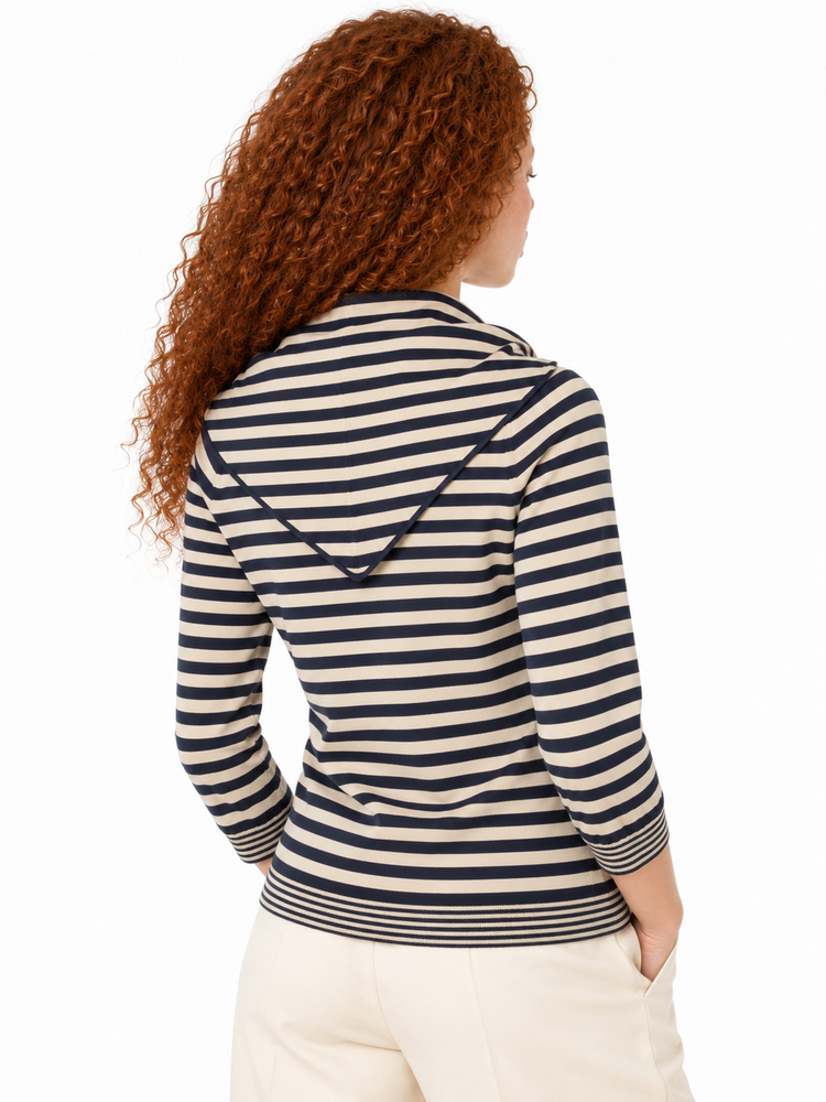 Maglia scollo a barchetta con foulard abbinato