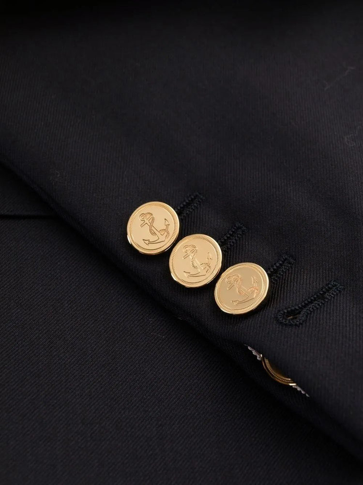 notched-lapel single-breasted blazer