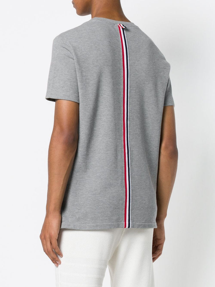 RELAXED FIT SS TEE W/ CENTER-BACK RWB STRIPE IN CLASSIC PIQUE
