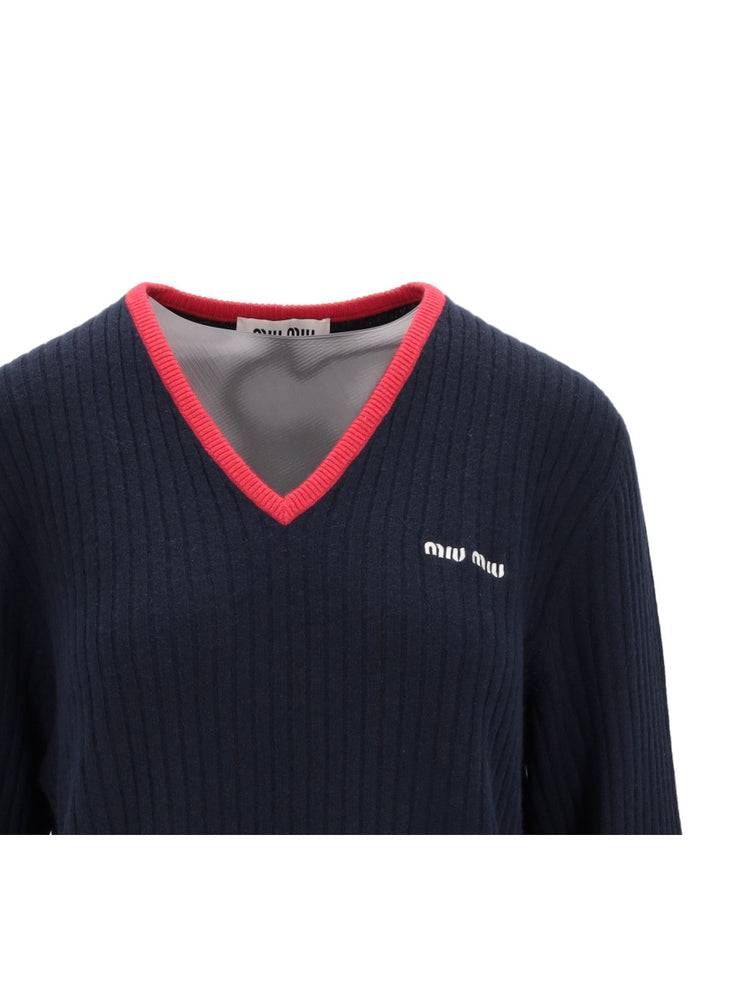 v neck cashmere sweater