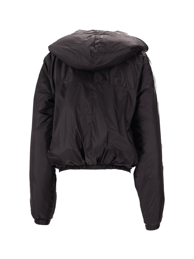 SEALED WINDBREAKER
