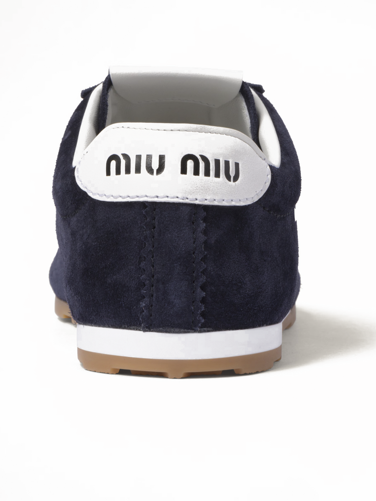 Plume sneakers