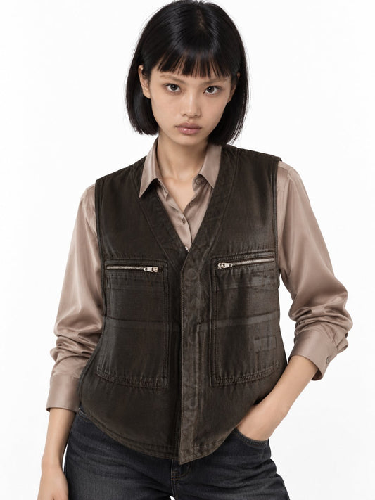 ZIPPED VEST