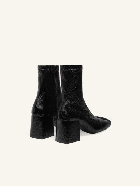 ANKLE BOOTS REEDITION