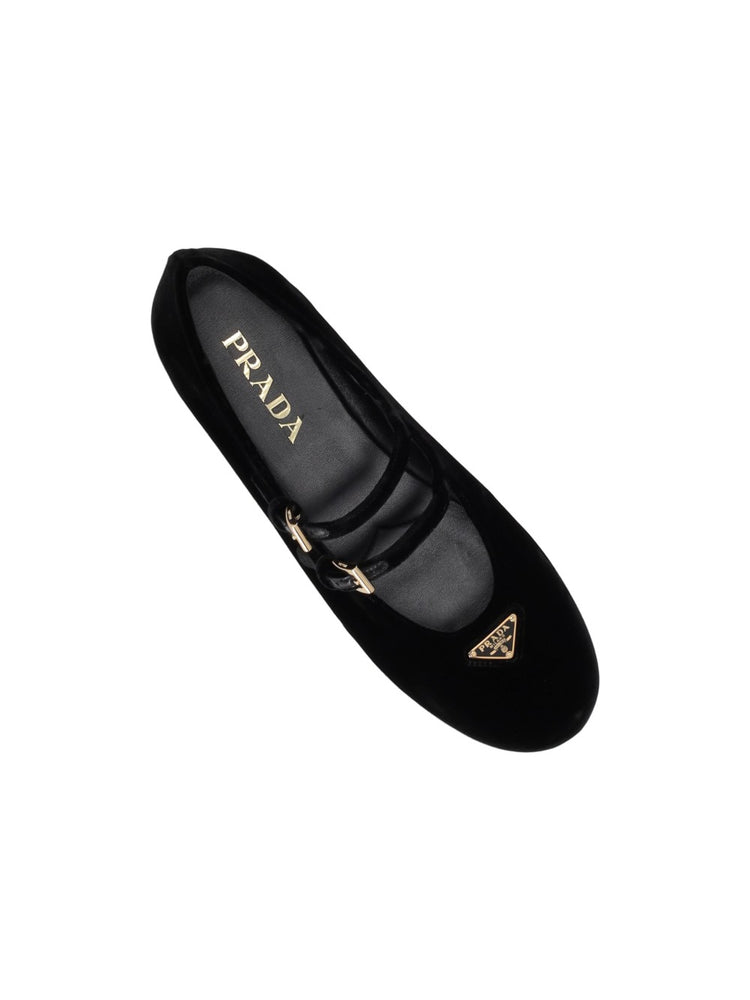 velvet-finish ballerina shoes