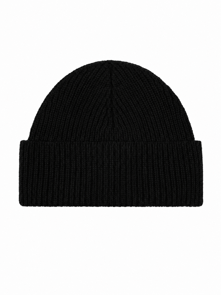 BEANIE WITH RED AMI DE COEUR