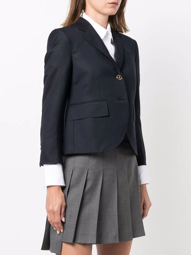 notched-lapel single-breasted blazer