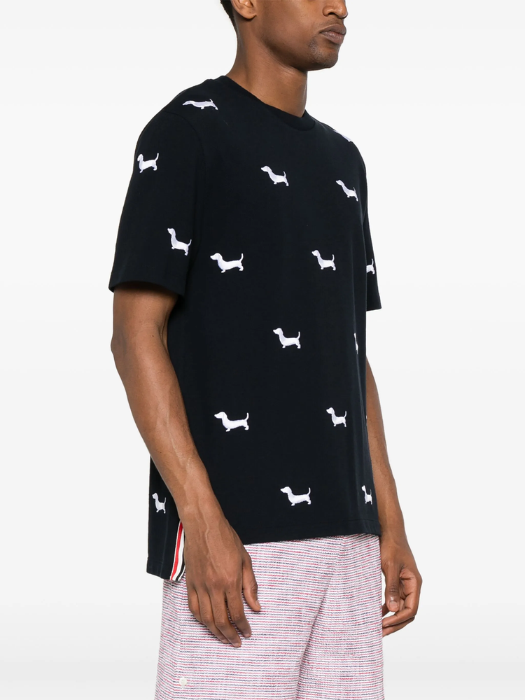 dog-embroidery T-shirt