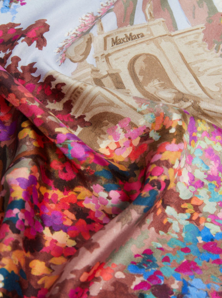 FOULARD