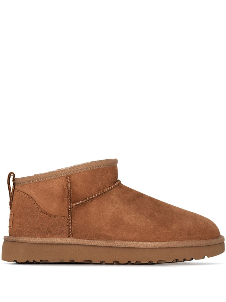 Classic Ultra Mini suede boots