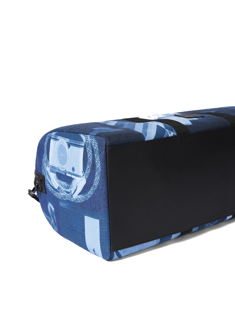 X-Ray print holdall bag