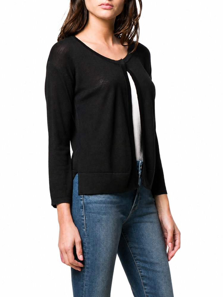 One button cardigan