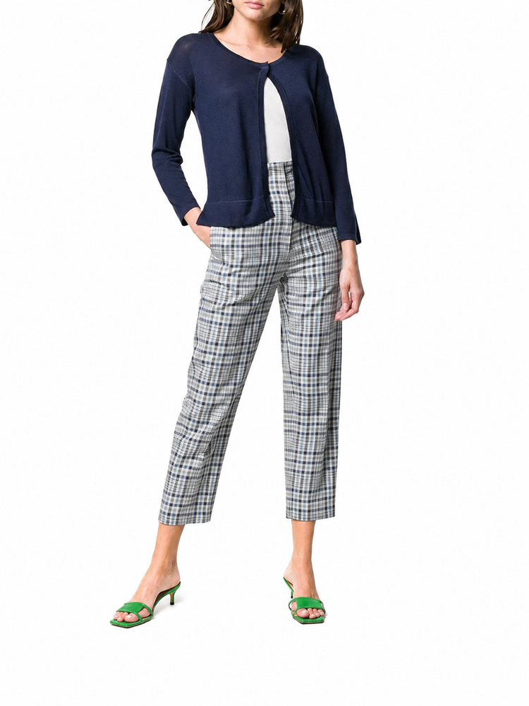 One button cardigan