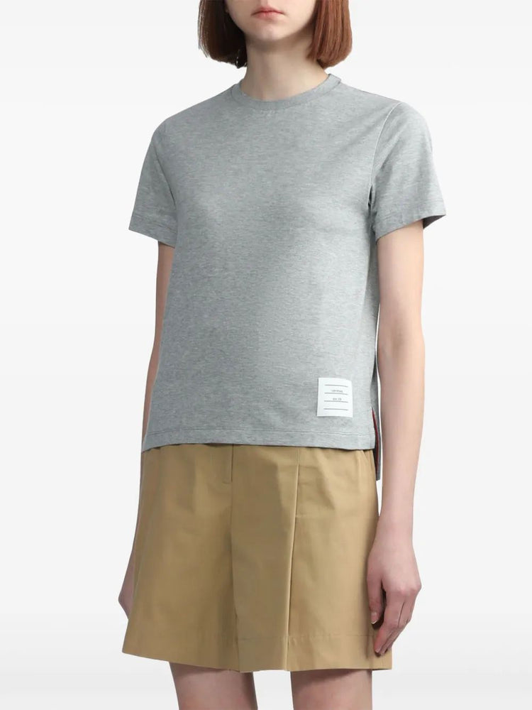 RELAXED FIT SS TEE WITH SIDE SLITS IN LT WEIGHT JERSEY