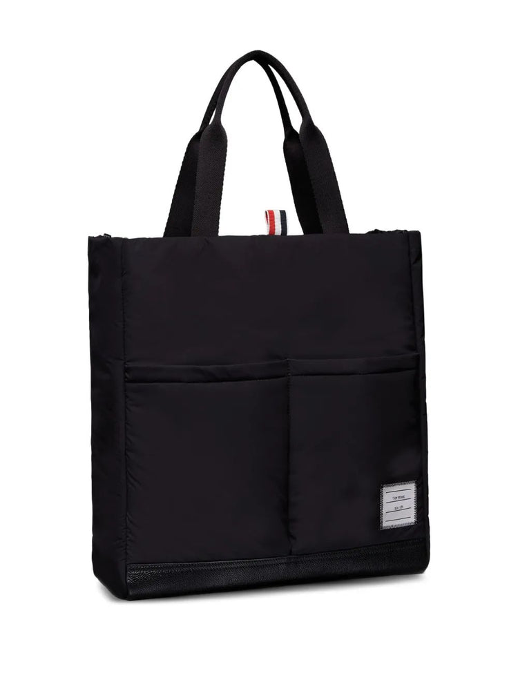 POCKET TOTE IN POLY TWILL