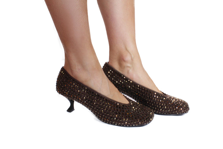 pumps crystal brown