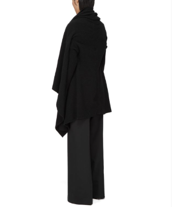 HOODED MEDIUM WRAP
