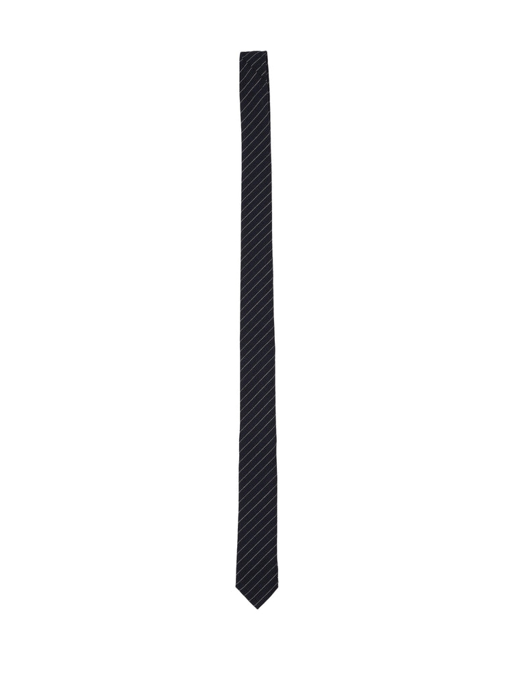 CLASSIC TIE IN PINSTRIPE HIGH TWIST WOOL SUITNG