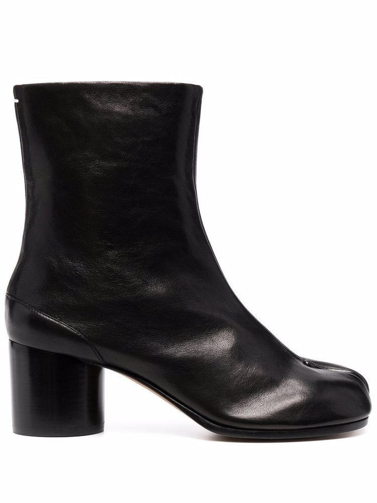 ANKLE BOOT