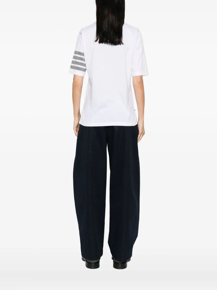 SHORT SLEEVE TEE W/ ENGINEERED 4 BAR IN SUSTAINABLE JERSEY