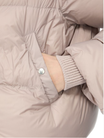 FUNNEL NECK