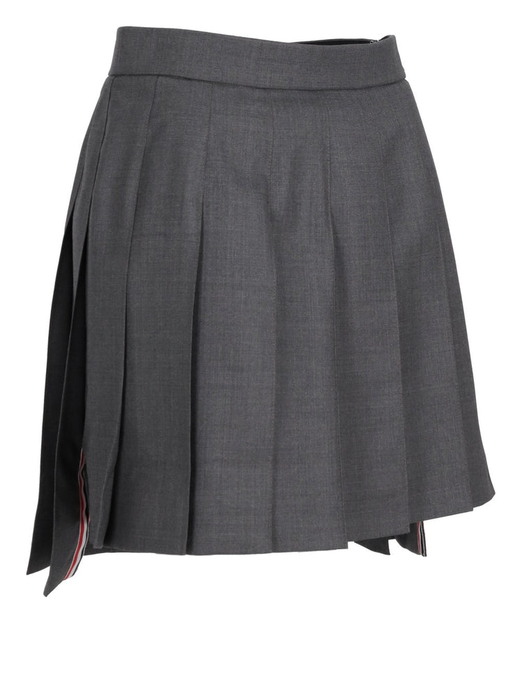 pleated mini skirt