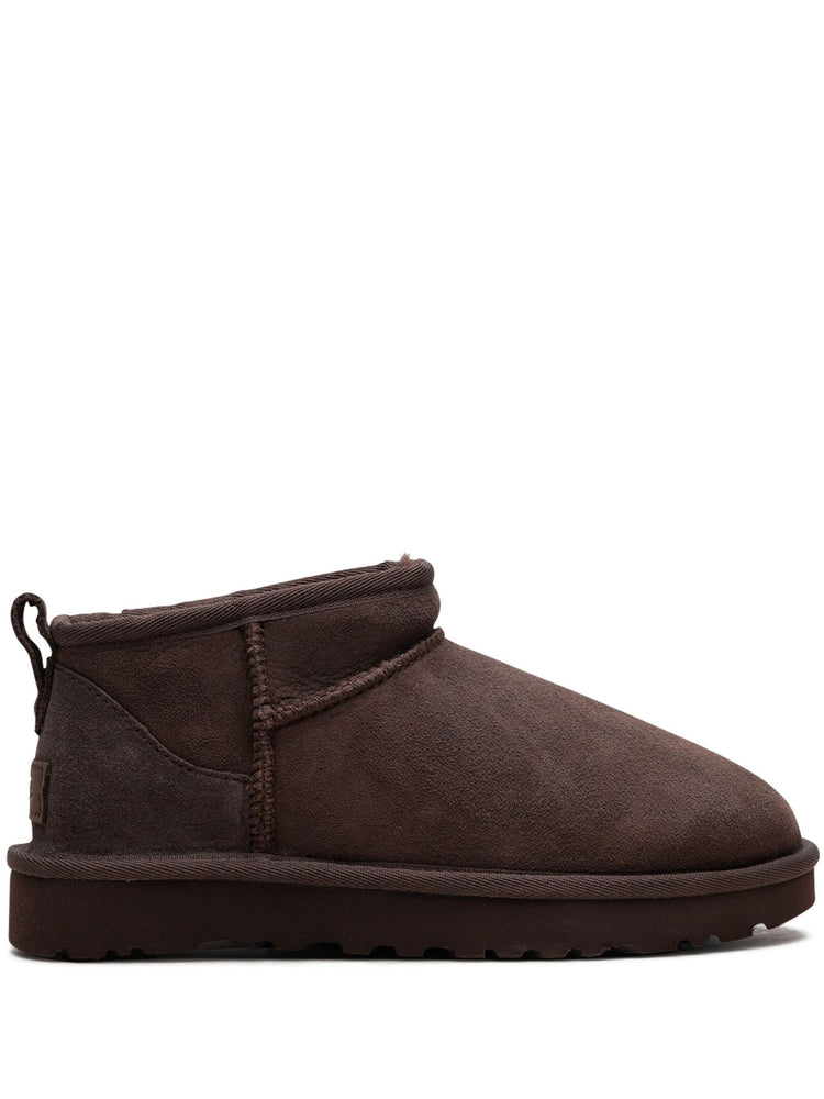Classic Ultra Mini suede boots