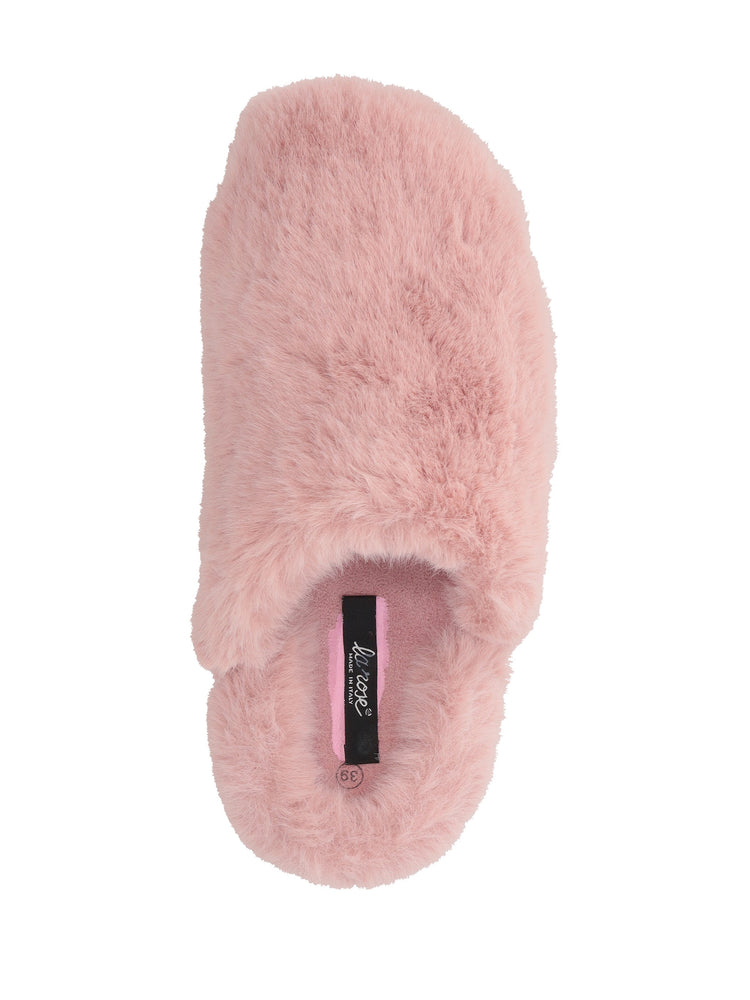 Furry indoor slippers
