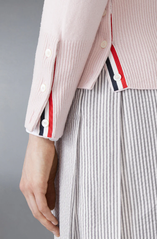 CLASSIC V-NECK CARDIGAN W/ 4 BAR IN CASHMERE