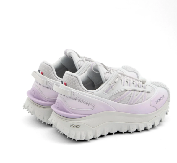 TRAILGRIP LOW TOP SNEAKERS