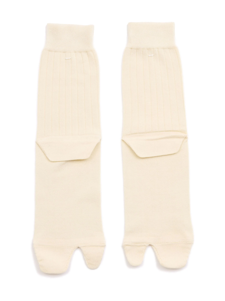 Tabi socks