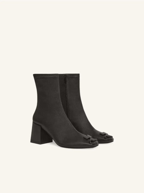ANKLE BOOTS REEDITION