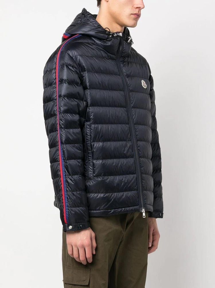 MONCLER Agout logo-patch puffer jacket