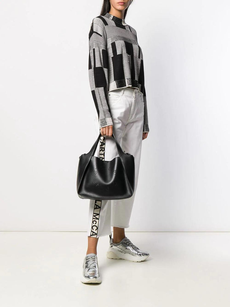 W/TOTE BAGS LOGO