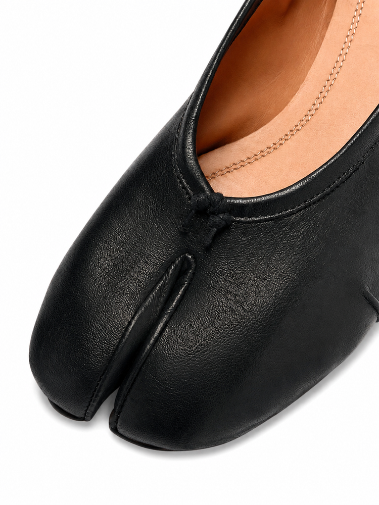 BALLET SHOE
