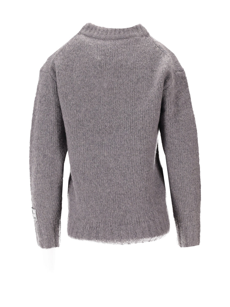 V-NECK SWEATER