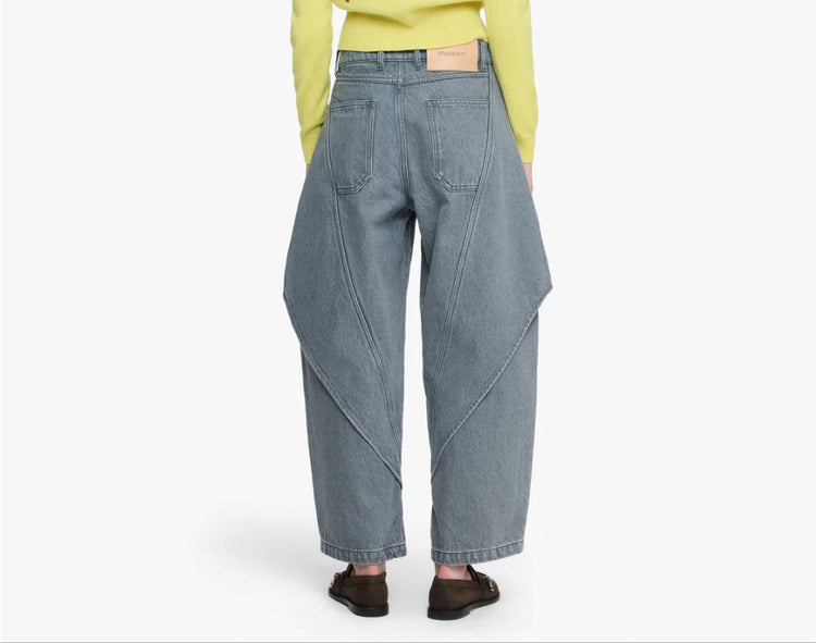 CROPPED SCULPTURAL JEANS