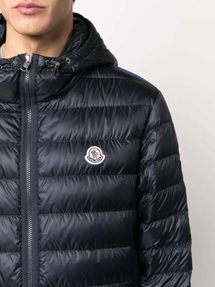 MONCLER Agout logo-patch puffer jacket