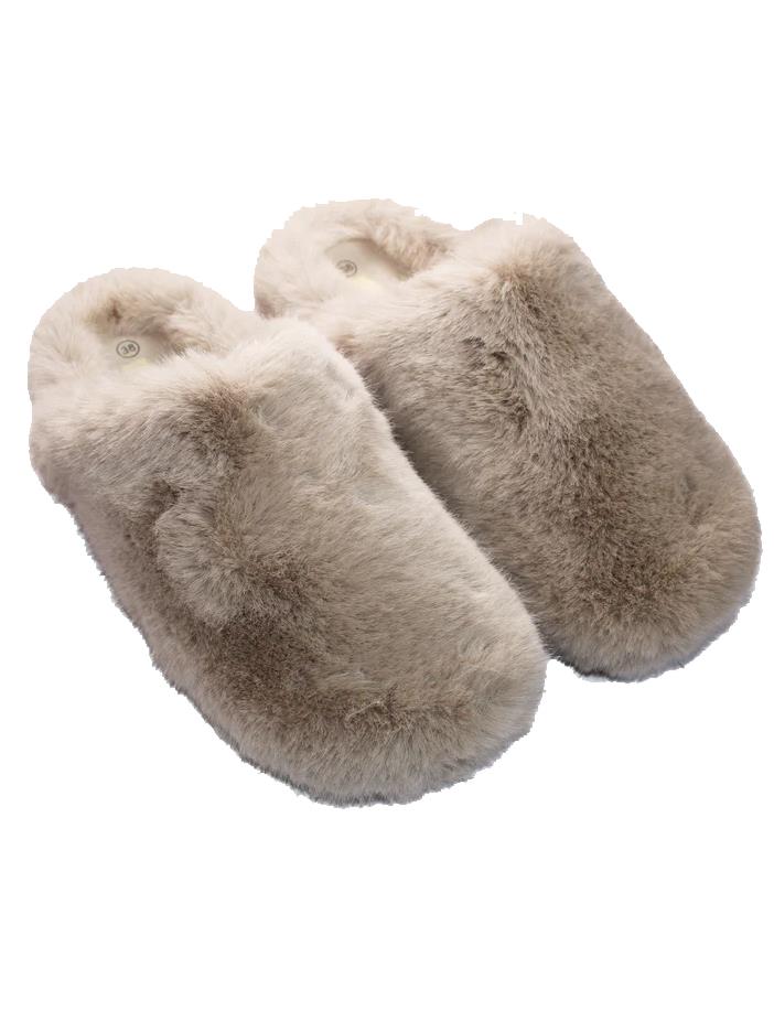 Furry indoor slippers