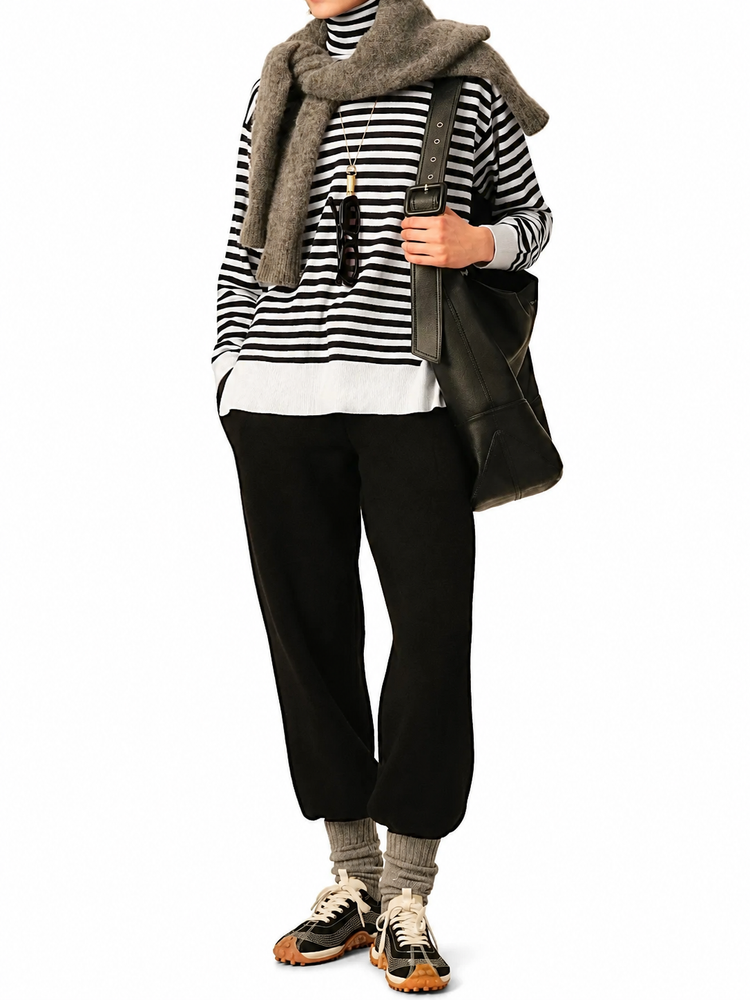 STRIPED TURTLE NECK SWEATER WITH BLACK AMI DE COEUR